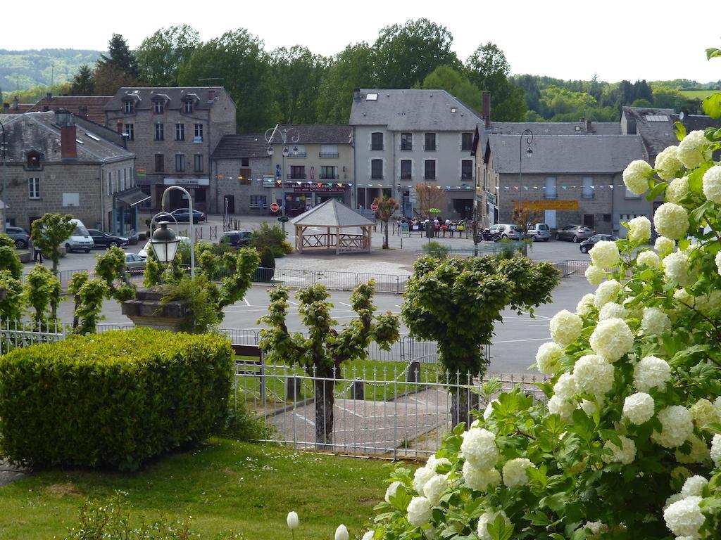 Chambres d'Hôtes L'Hirondelle du Lac Peyrat-le-Château Extérieur photo