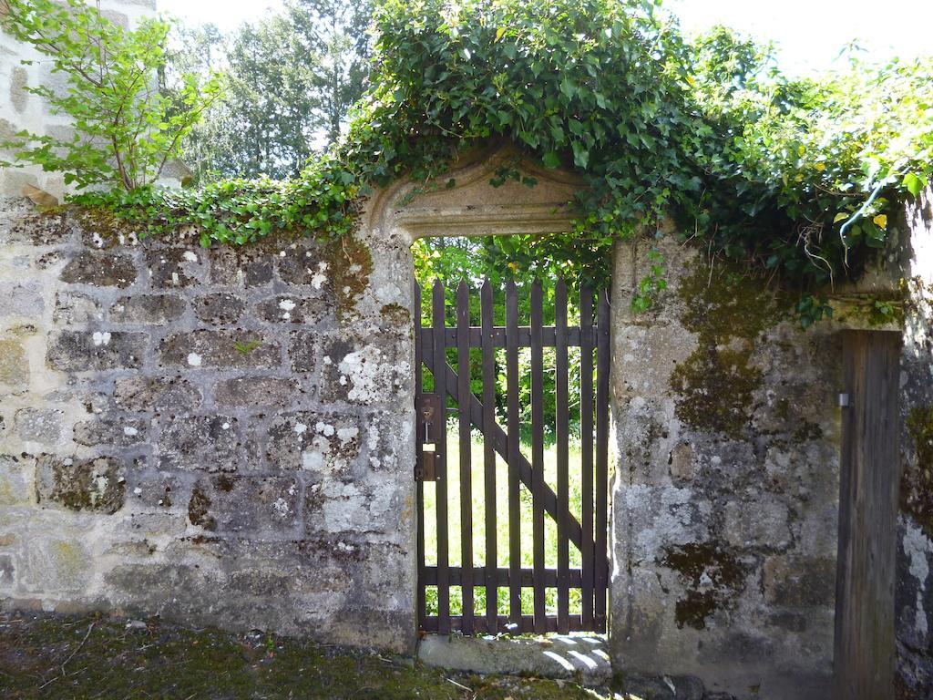 Chambres d'Hôtes L'Hirondelle du Lac Peyrat-le-Château Extérieur photo